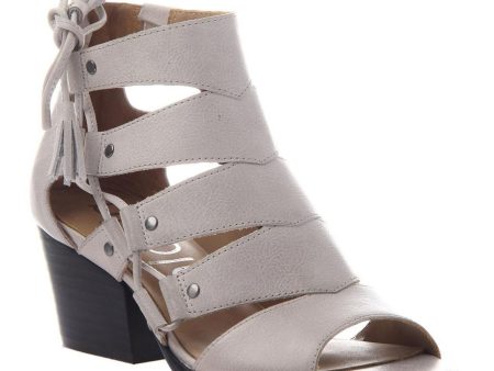 NICOLE Womens Beige Side Ghillie Lacing Elastic Gore Tasseled Cushioned Tatiana Round Toe Block Heel Zip-Up Leather Heeled Gladiator Sandal M Fashion